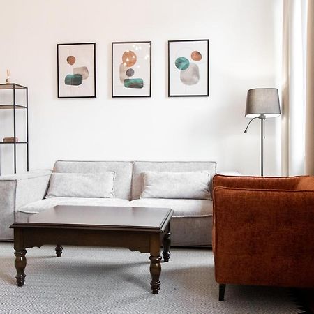 Seveneleven Apartments Çernivtsi Dış mekan fotoğraf